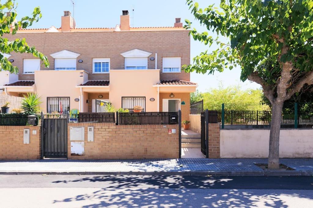 Adosado Con Jardin En Los Xalets De Salou Exterior photo